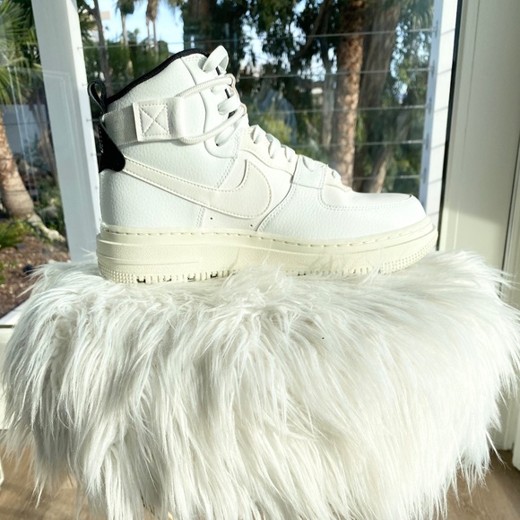 Nike  AF 1 Hi UT 2.0 - Picture 4 of 7
